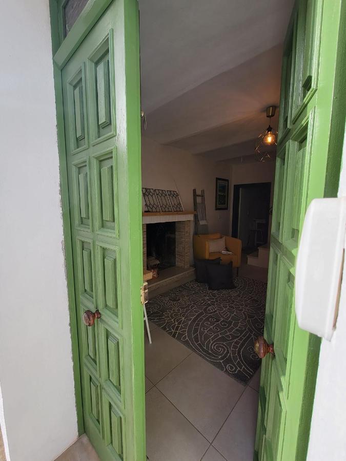הוילה Tavenna Ancient Stone 'Casa Rosa'- Sea And Mountain View Tranquil Borgo מראה חיצוני תמונה